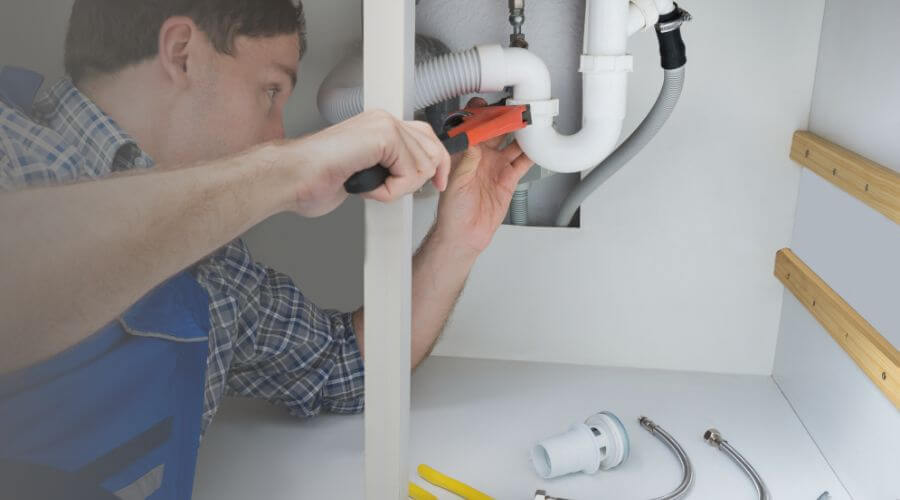 Local water heater installation in Sherrard, IL